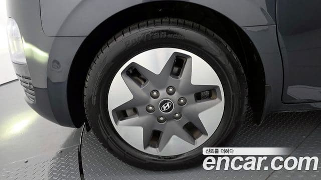 Hyundai Staria 2021 — Şəkil 5/20