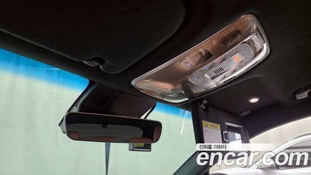 Genesis GV70 2021 — Photo 4/20