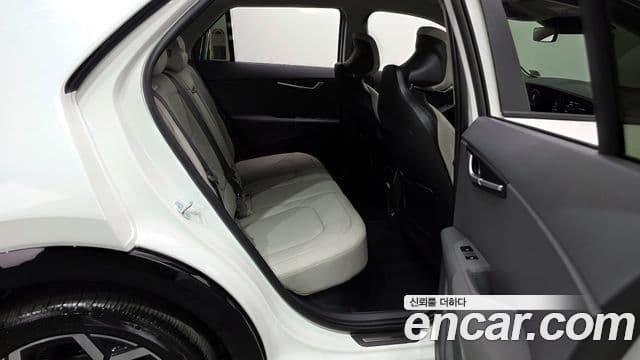 Kia Niro 2025 — ფოტო 12/20
