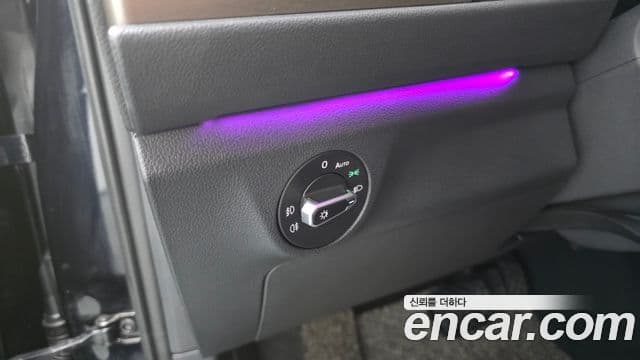 Volkswagen Jetta 2021 — Photo 14/20