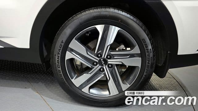 Kia Sorento 2023 — Şəkil 5/20