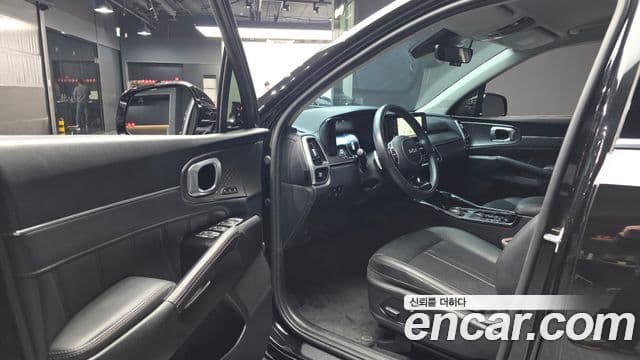 Kia Sorento 2022 — Фото 10/20