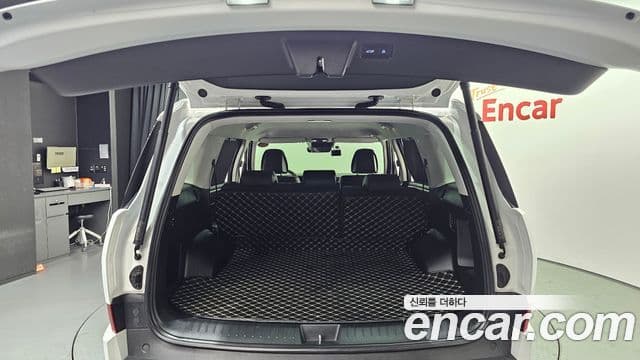 Hyundai Santa Fe 2024 — фото 20 из 20