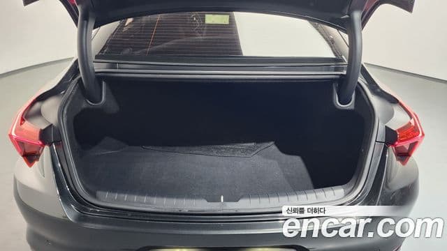 Kia K8 2022 — ფოტო 14/20