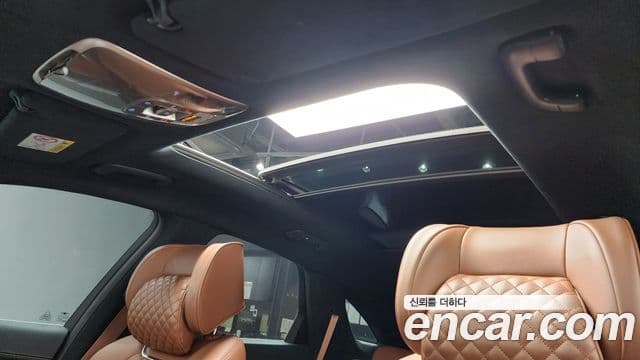 Genesis GV70 2021 — фото 18 из 20