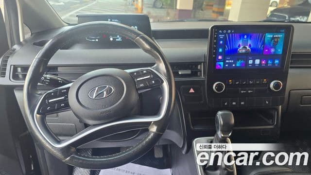 Hyundai Staria 2021 — Фото 9/20
