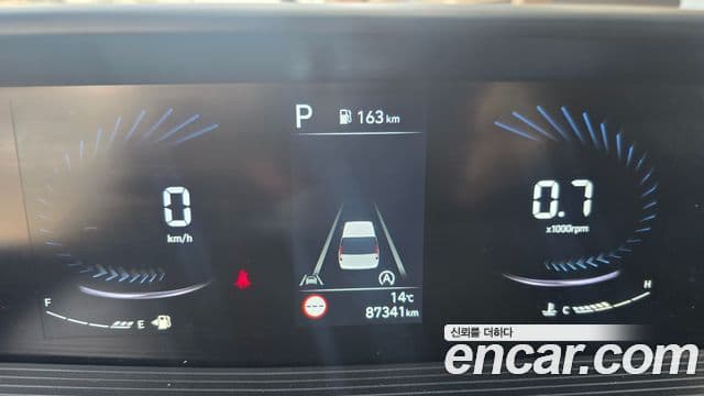 Hyundai Staria 2021 — Фото 11/20
