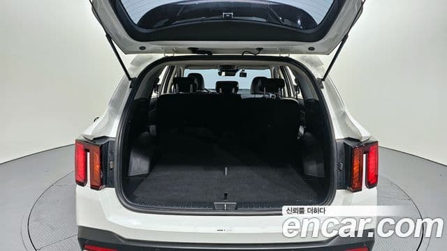 Kia Sorento 2023 — Şəkil 20/20