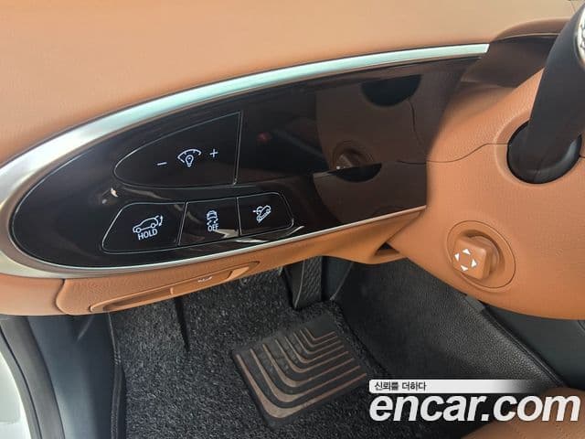 Genesis GV70 2025 — фото 16 из 20