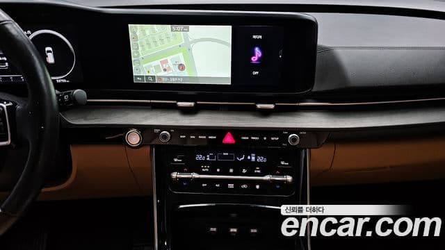 Kia Carnival 2022 — Şəkil 19/20