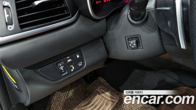 Genesis G70 2019 — Şəkil 18/20