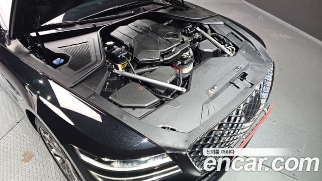 Genesis Electrified G80 2022 — фото 5 из 20