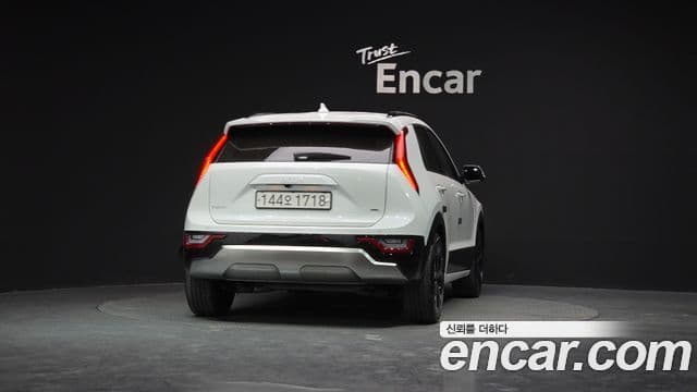 Kia Niro 2025 — ფოტო 4/20