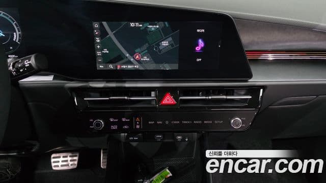 Kia Niro 2025 — ფოტო 14/20