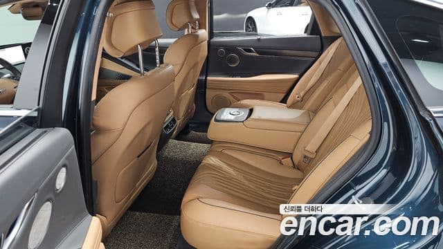 Genesis Electrified G80 2021 — фото 11 из 20