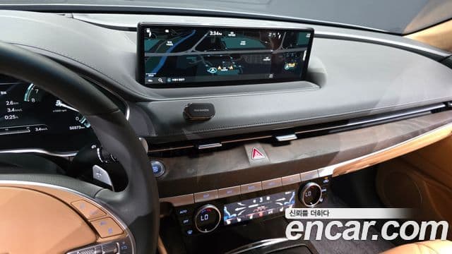 Genesis Electrified G80 2022 — ფოტო 14/20