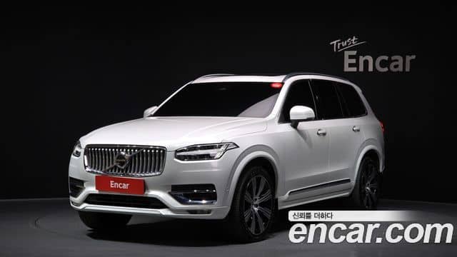 Volvo XC90, 2022