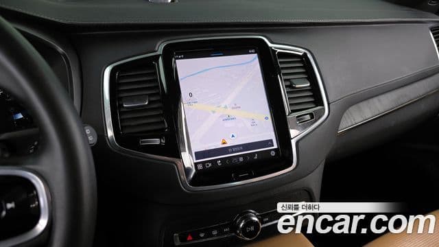 Volvo XC90 2022 — фото 14 из 20