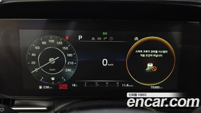Kia Carnival 2021 — Фото 8/20