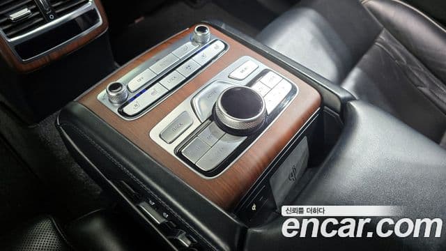 Kia The K9 2018 — ფოტო 19/20