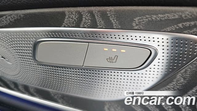Mercedes-Benz CLS-Class 2022 — фото 17 из 20