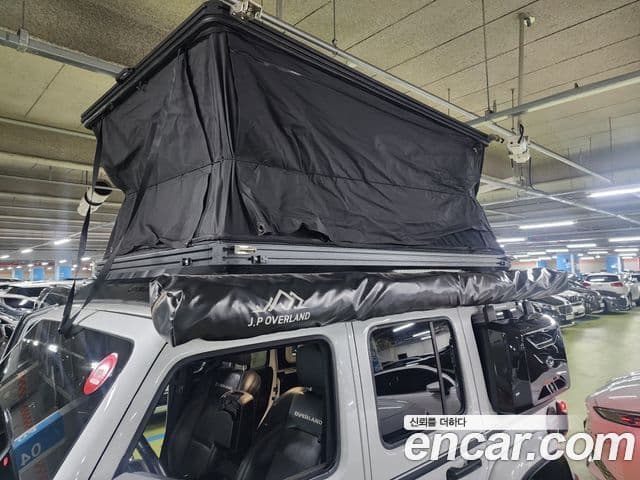 Jeep Wrangler 2021 — Şəkil 19/20