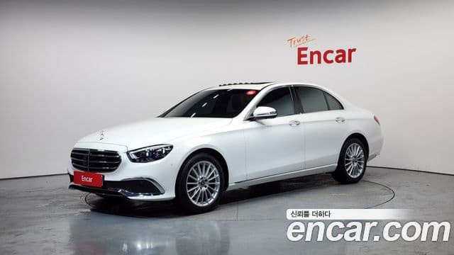 Mercedes-Benz E-Class 2022 — Şəkil 1/20