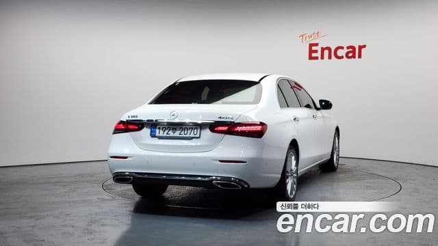 Mercedes-Benz E-Class 2022 — Şəkil 4/20