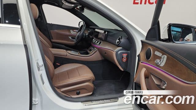 Mercedes-Benz E-Class 2022 — Şəkil 11/20