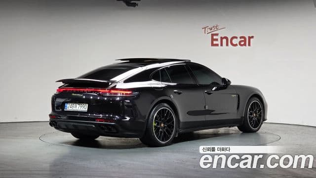 Porsche Panamera 2021 — Şəkil 2/20