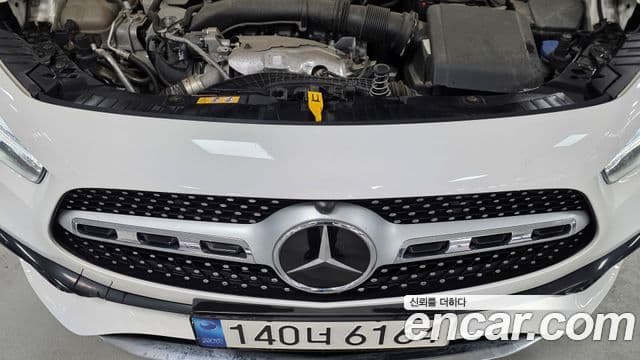 Mercedes-Benz GLA-Class 2023 — фото 6 из 20