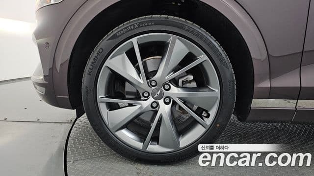 Genesis GV70 2022 — фото 5 из 20