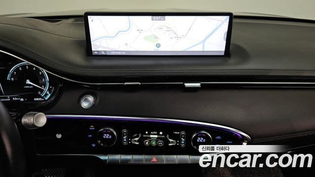 Genesis GV70 2022 — фото 15 из 20