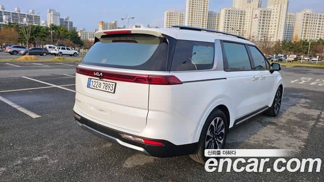Kia Carnival, 2023