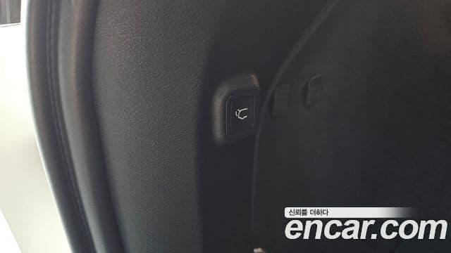 Jeep Cherokee 2021 — Photo 10/34