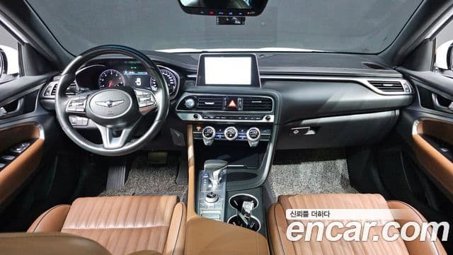Genesis G70 2018 — ფოტო 7/20