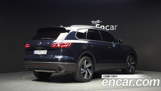 Volkswagen Touareg 2023 — Şəkil 2/20