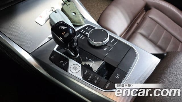 BMW 4 Series 2022 — ფოტო 9/20