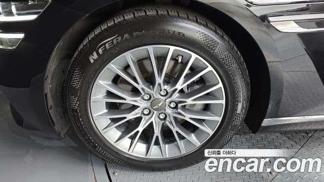 Genesis Electrified G80 2021 — фото 5 из 20