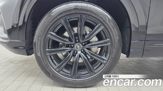 Audi Q7 2021 — фото 5 из 20