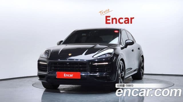 Porsche Cayenne 2020 — Photo 38/39