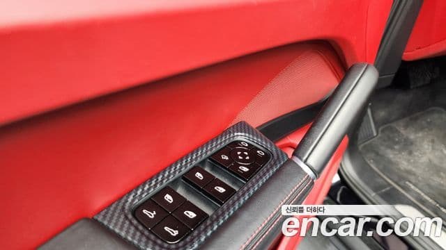 Porsche Cayenne 2020 — Photo 12/39