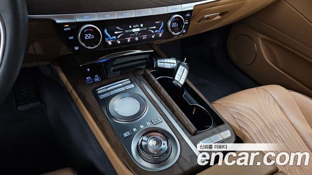 Genesis Electrified G80 2022 — Şəkil 9/20