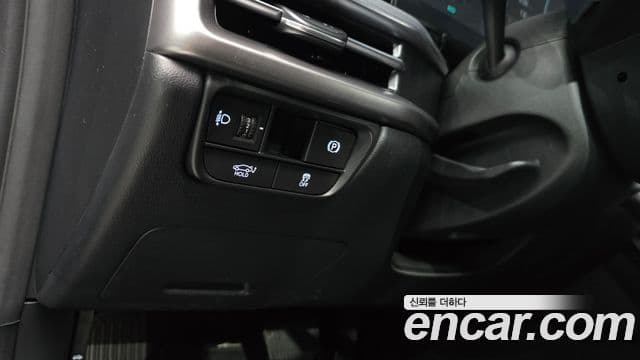 Hyundai Grandeur Hybrid 2023 — Şəkil 16/20