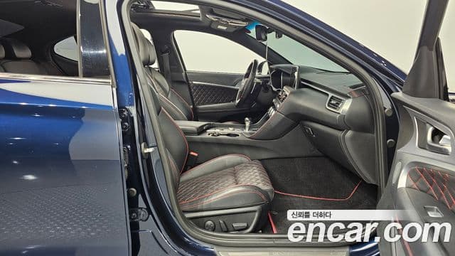 Genesis G70 2019 — ფოტო 11/20