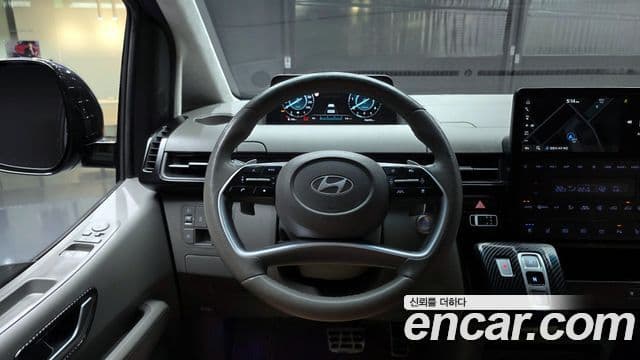 Hyundai Staria 2024 — Фото 14/20