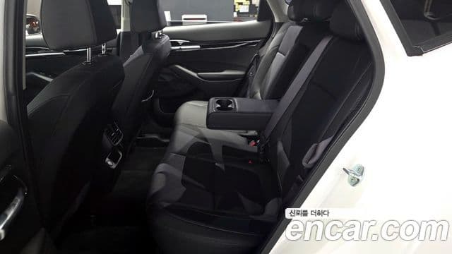Kia Seltos 2022 — Şəkil 12/20