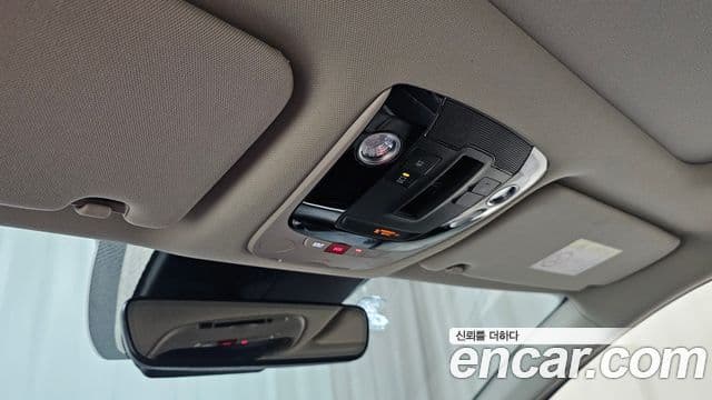 Kia K5 2022 — Şəkil 18/20
