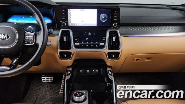 Kia Sorento 2020 — фото 14 из 20