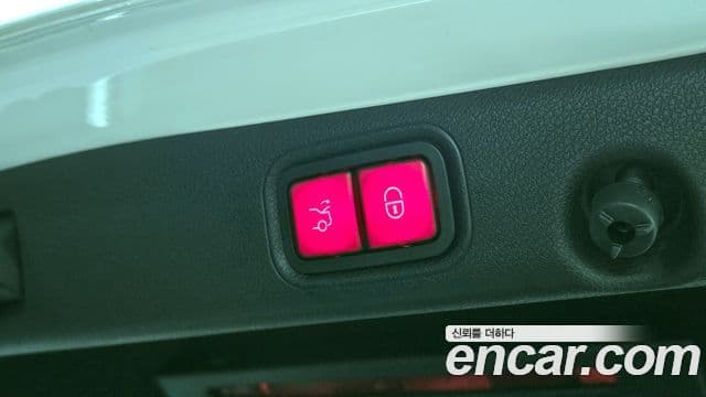 Mercedes-Benz E-Class 2019 — Şəkil 20/20